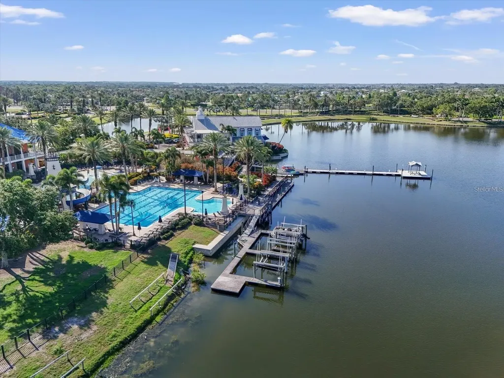 806 Winterside Drive Apollo Beach FL 33572