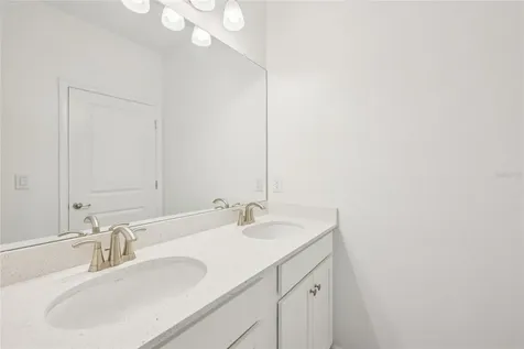806 Winterside Drive Apollo Beach FL 33572