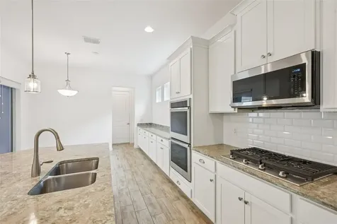 806 Winterside Drive Apollo Beach FL 33572