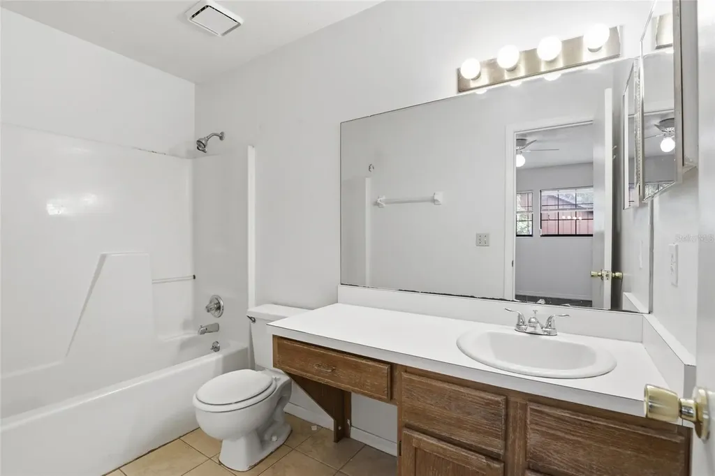 826 SW 57th Terrace Gainesville FL 32607