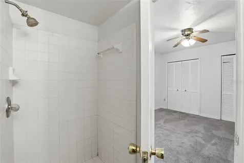 826 SW 57th Terrace Gainesville FL 32607