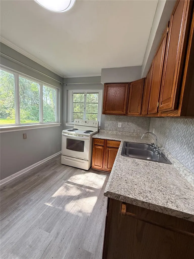 541 NE 11th Street Gainesville FL 32601