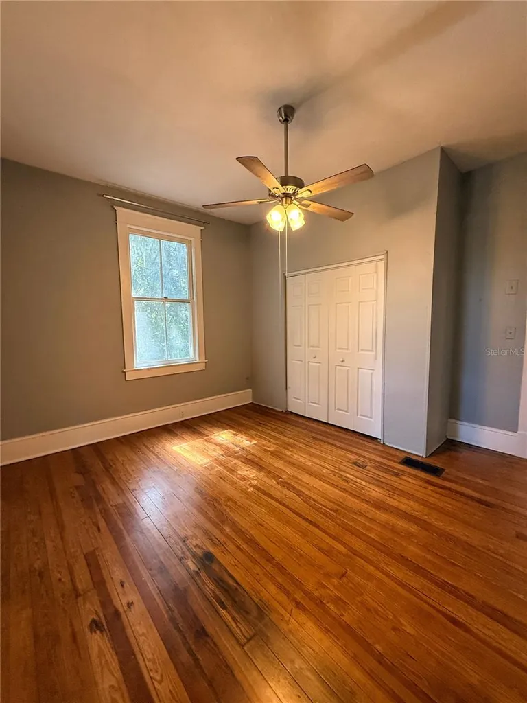 541 NE 11th Street Gainesville FL 32601