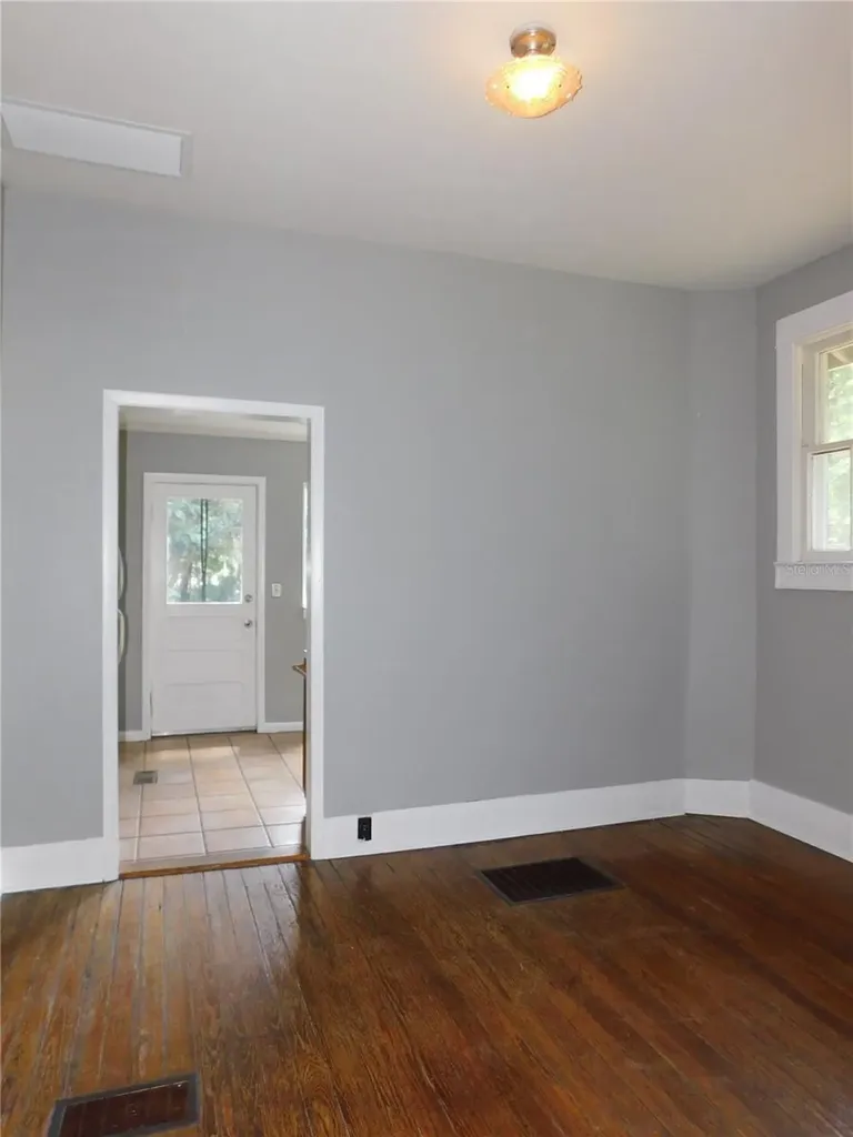 541 NE 11th Street Gainesville FL 32601