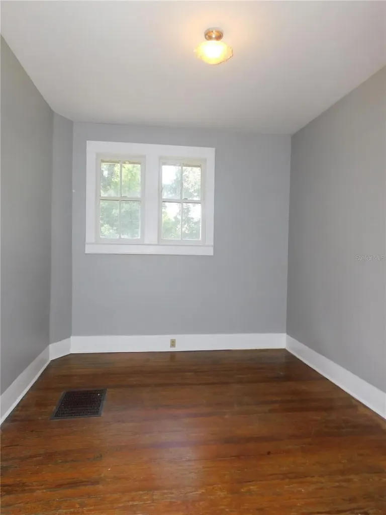 541 NE 11th Street Gainesville FL 32601