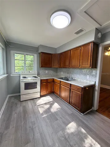 541 NE 11th Street Gainesville FL 32601
