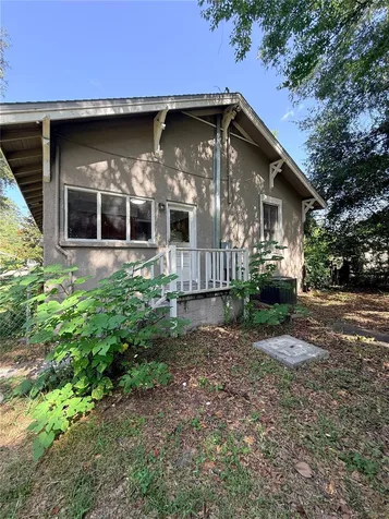 541 NE 11th Street Gainesville FL 32601