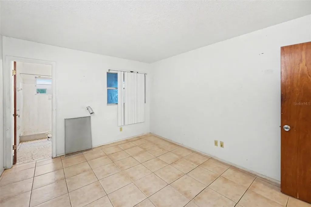 5051 75th Avenue N Pinellas Park FL 33781