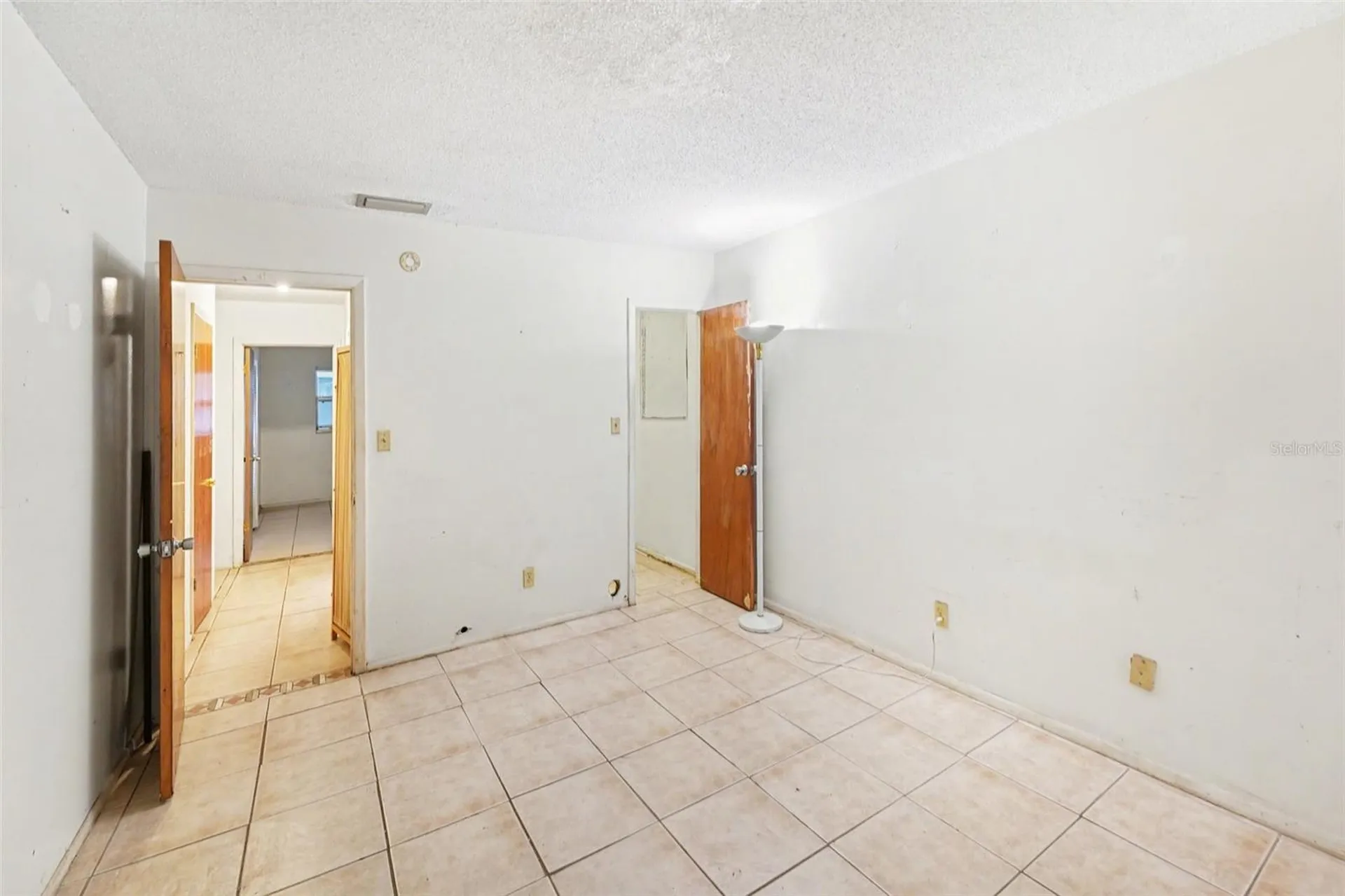 5051 75th Avenue N Pinellas Park FL 33781