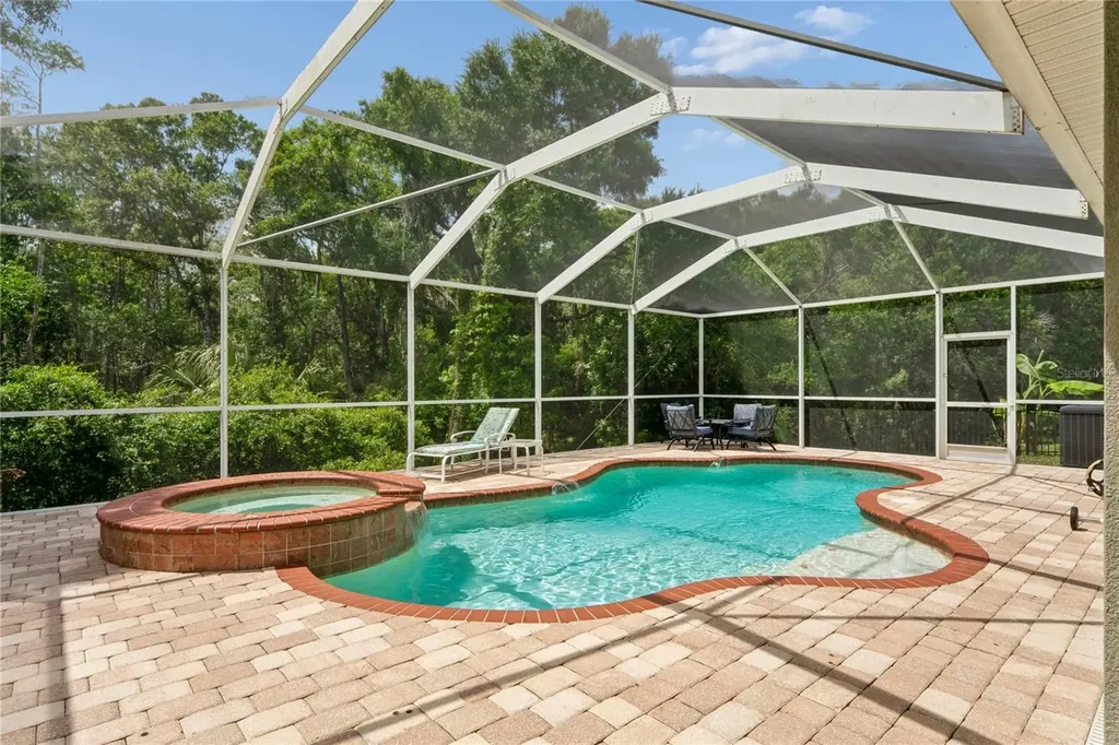 9317 Mandrake Court Tampa FL 33647