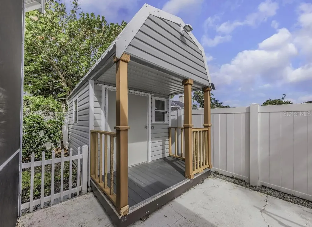 15104 Elmcrest Street Odessa FL 33556