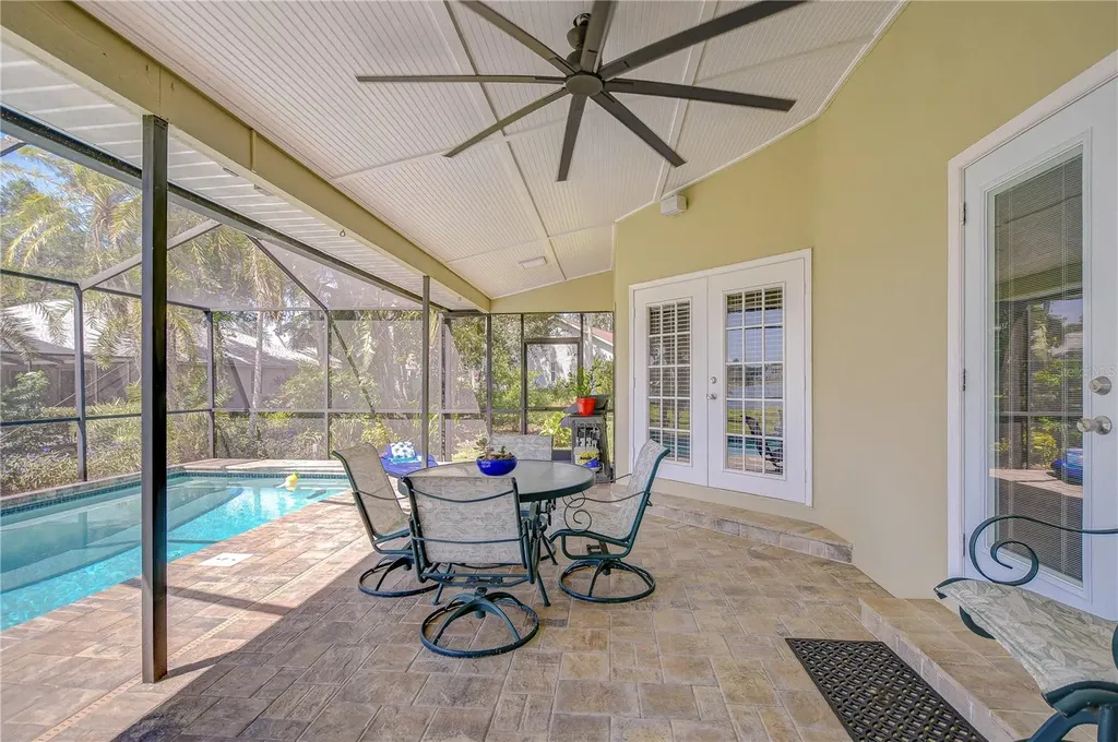 709 Sportsman Park Drive Seffner FL 33584