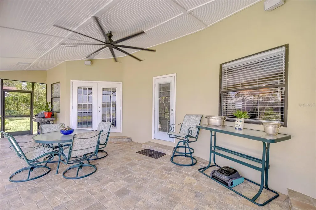 709 Sportsman Park Drive Seffner FL 33584