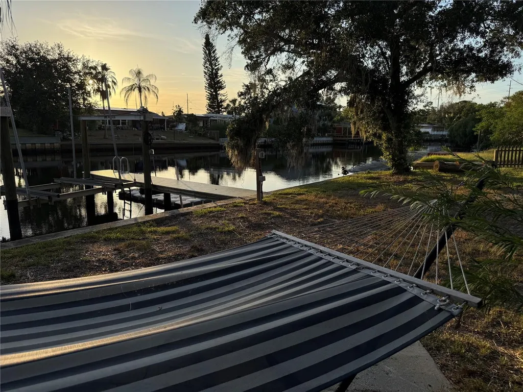 8914 Memorial Highway Tampa FL 33615