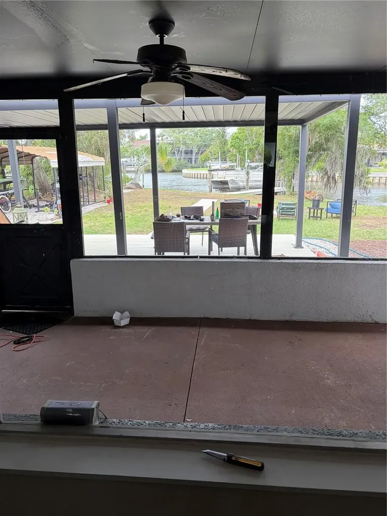 8914 Memorial Highway Tampa FL 33615