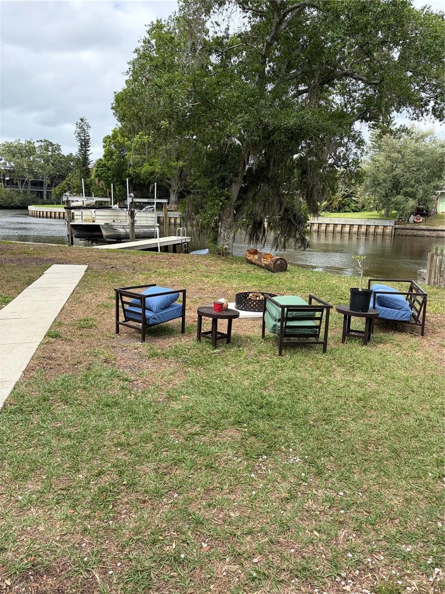 8914 Memorial Highway Tampa FL 33615