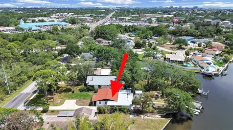 8914 Memorial Highway Tampa FL 33615