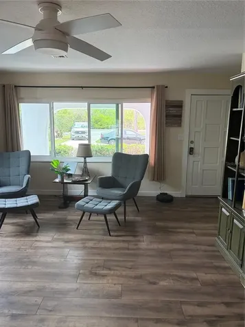 8914 Memorial Highway Tampa FL 33615