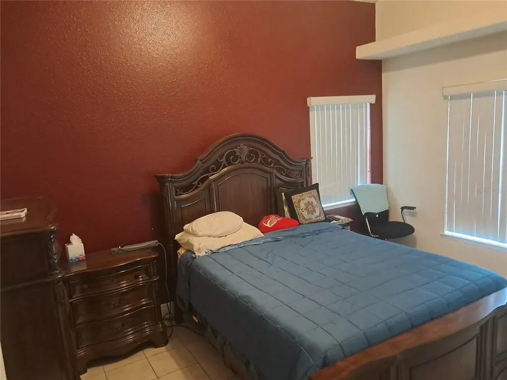 222 David Walker Drive Tavares FL 32778