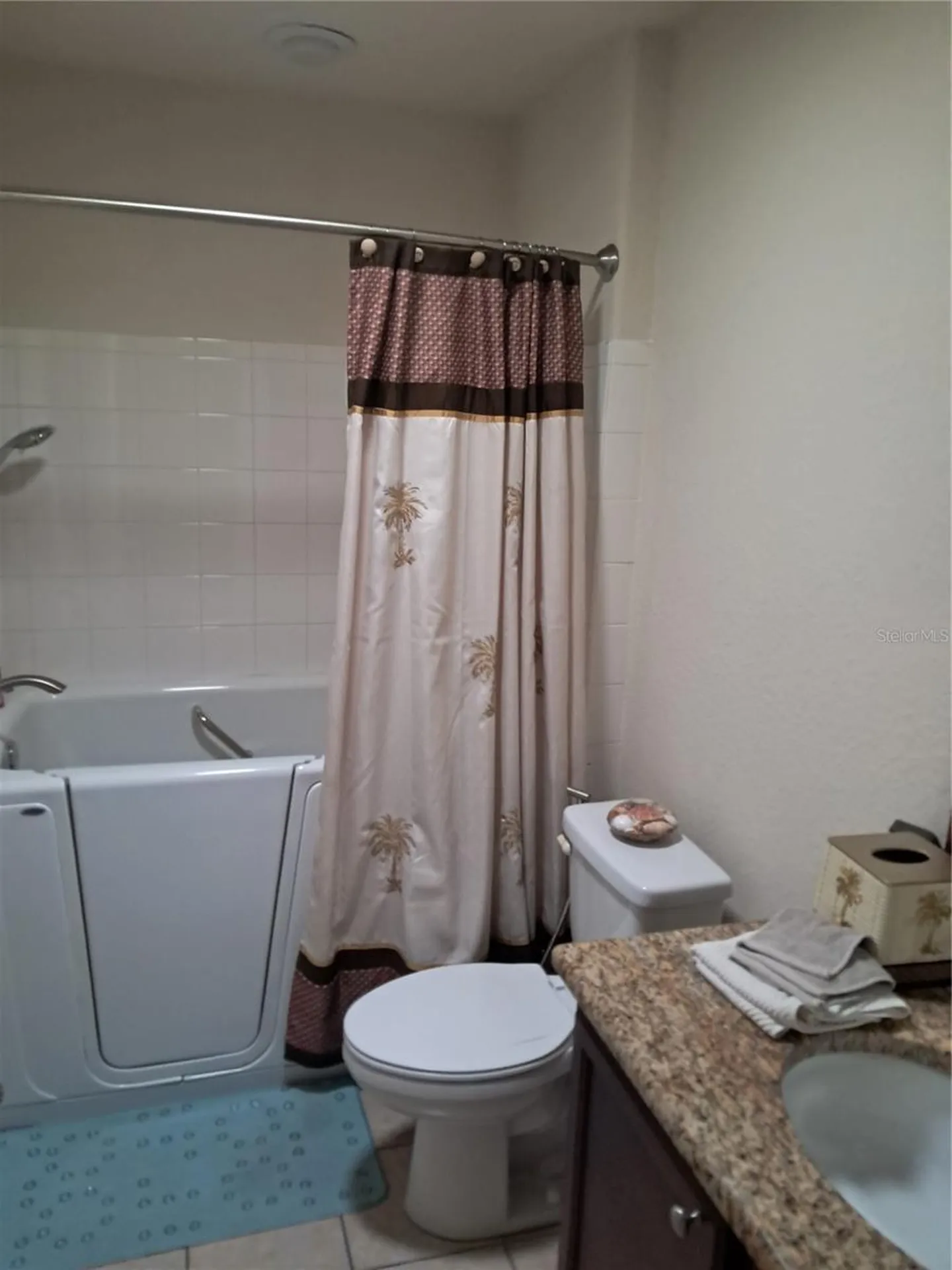 222 David Walker Drive Tavares FL 32778