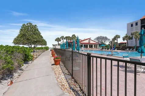 1935 Gulf Of Mexico Drive Longboat Key FL 34228