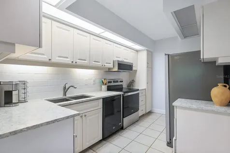 1935 Gulf Of Mexico Drive Longboat Key FL 34228