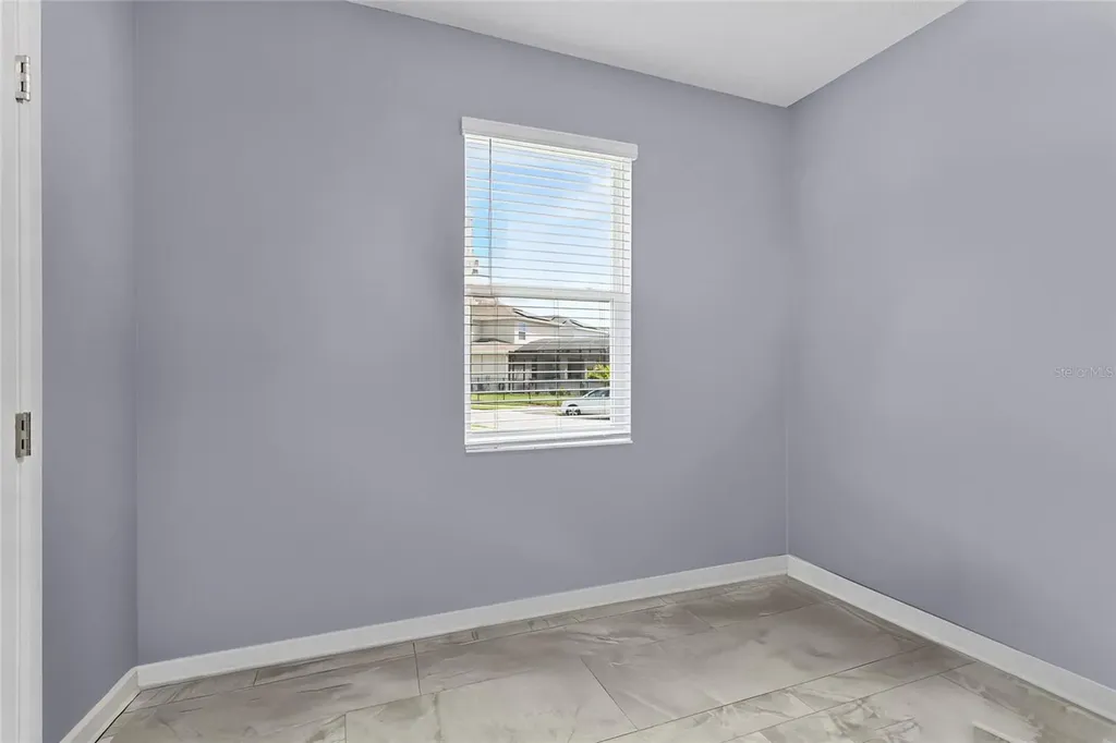 2215 Camden Park Avenue Davenport FL 33837