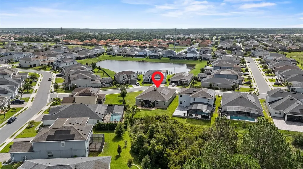 2215 Camden Park Avenue Davenport FL 33837