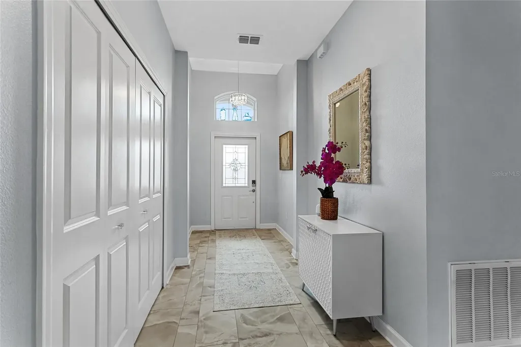 2215 Camden Park Avenue Davenport FL 33837