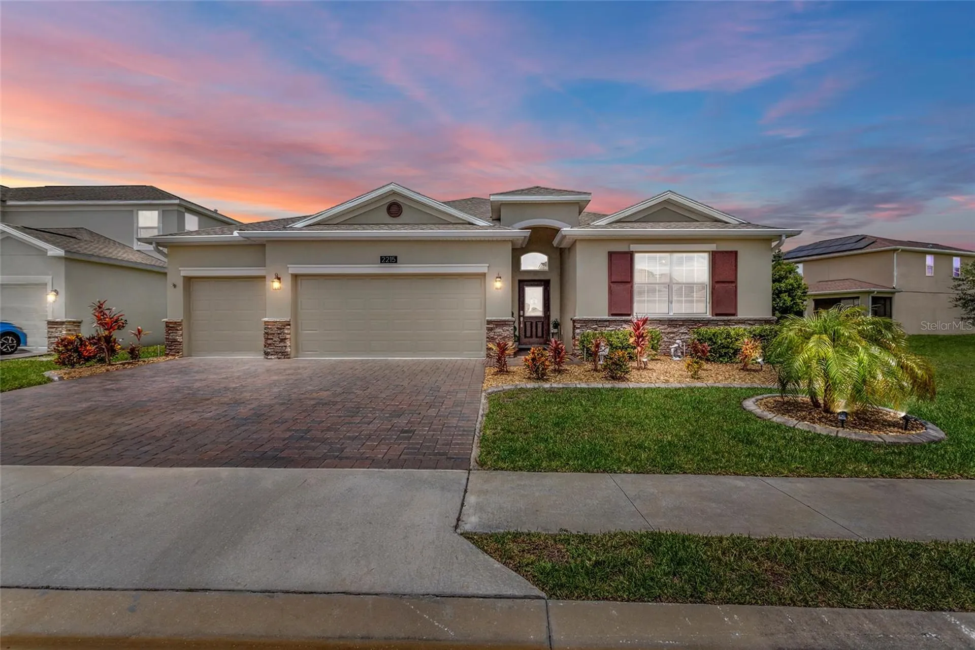 2215 Camden Park Avenue Davenport FL 33837