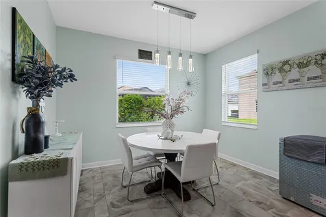 2215 Camden Park Avenue Davenport FL 33837