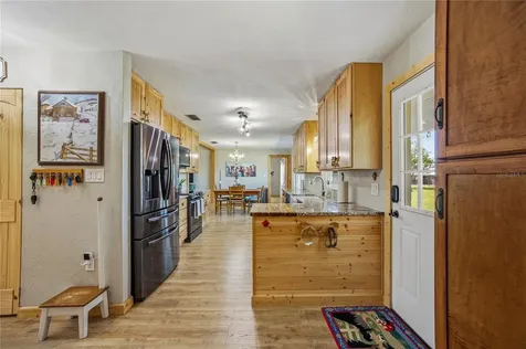 3019 SE 90th Avenue Newberry FL 32669