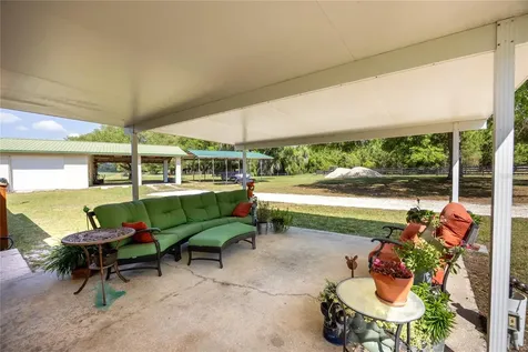3019 SE 90th Avenue Newberry FL 32669
