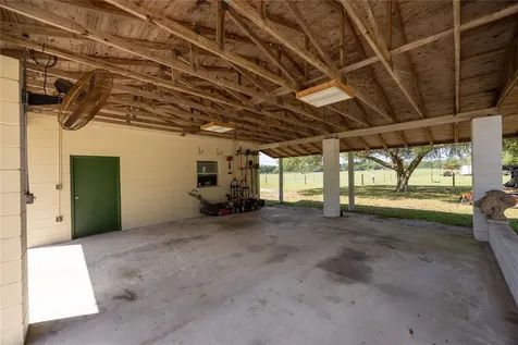 3019 SE 90th Avenue Newberry FL 32669