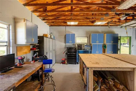3019 SE 90th Avenue Newberry FL 32669