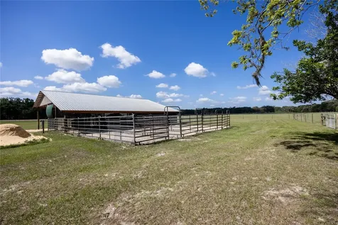 3019 SE 90th Avenue Newberry FL 32669