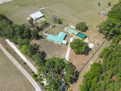 3019 SE 90th Avenue Newberry FL 32669