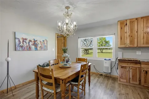 3019 SE 90th Avenue Newberry FL 32669