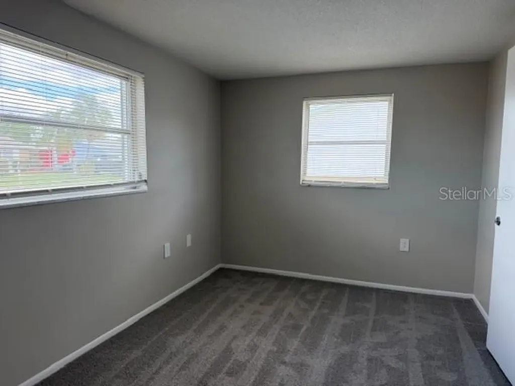 3220 Huntington Road Holiday FL 34691