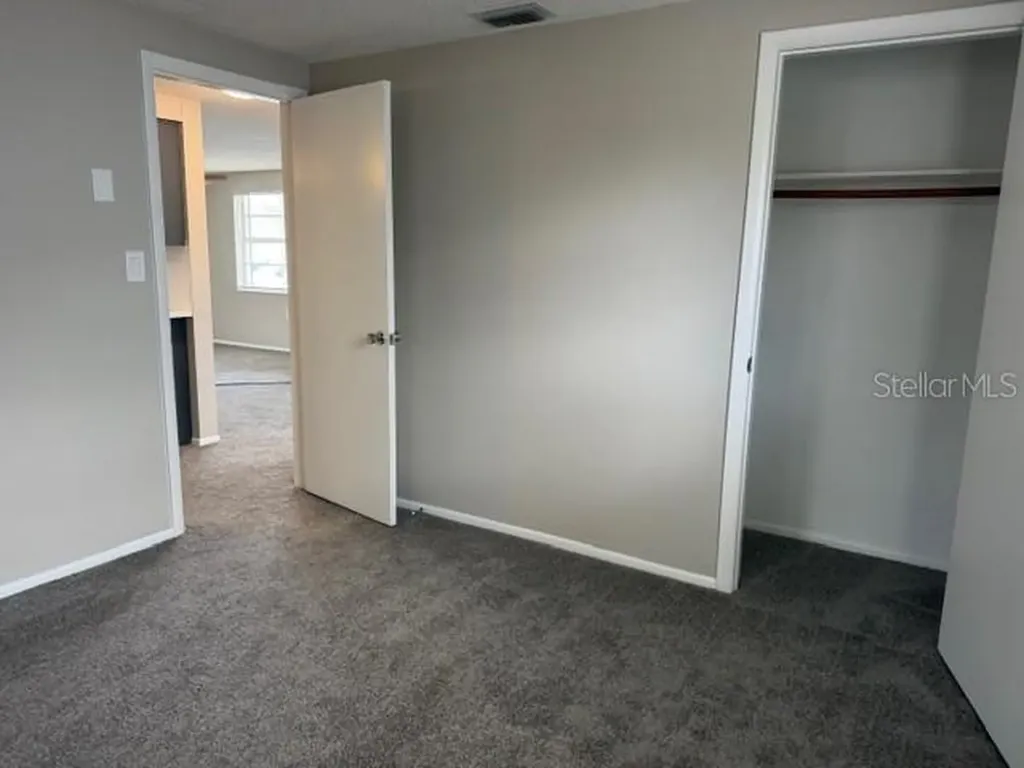 3220 Huntington Road Holiday FL 34691