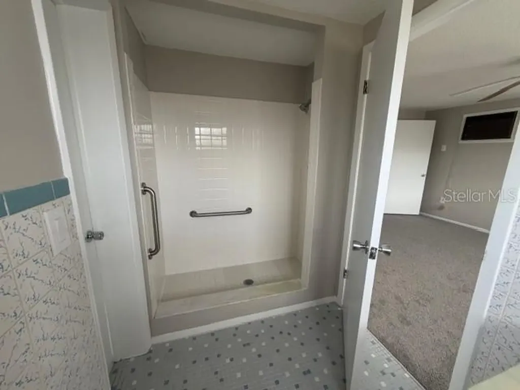 3220 Huntington Road Holiday FL 34691