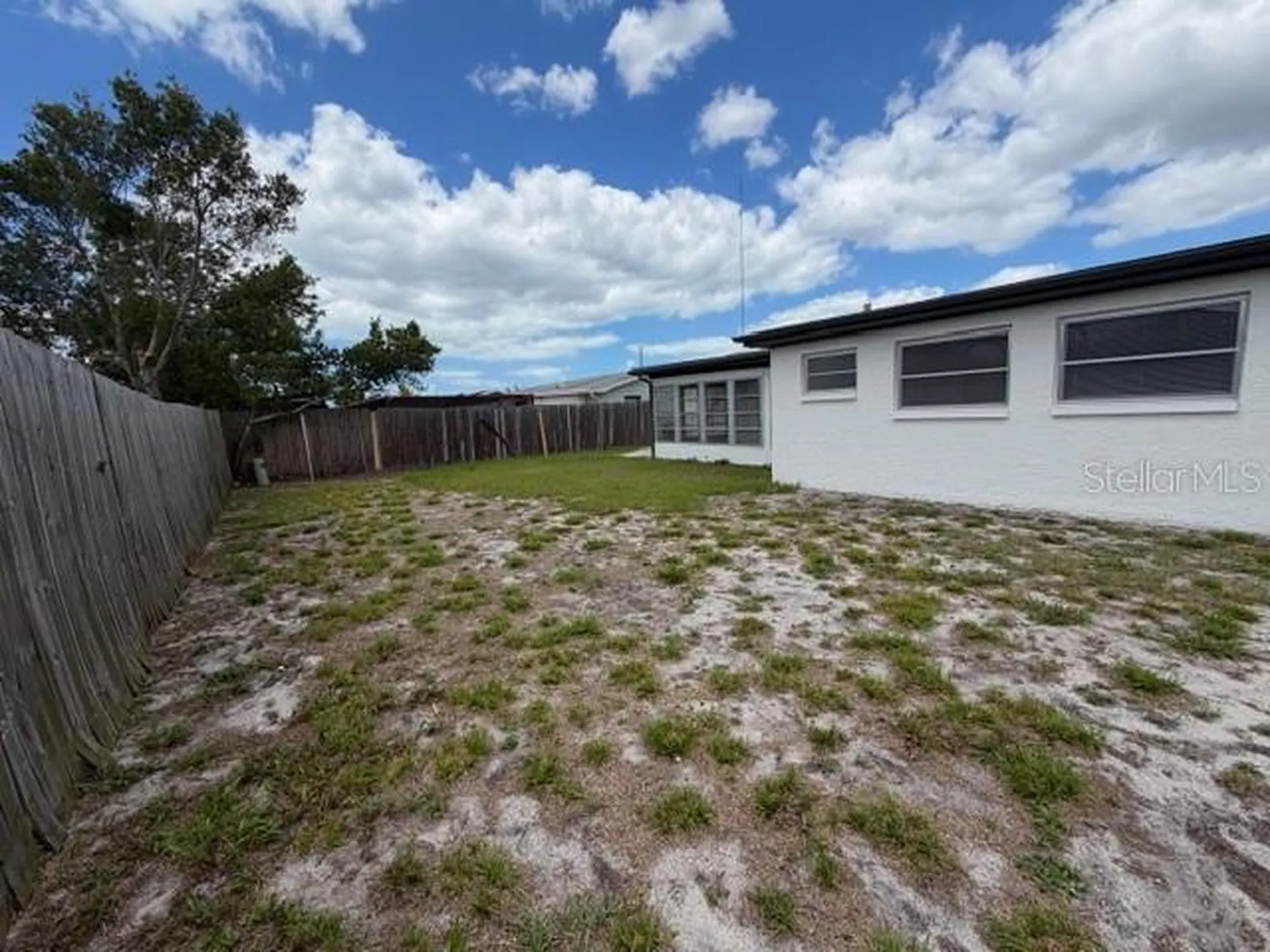 3220 Huntington Road Holiday FL 34691