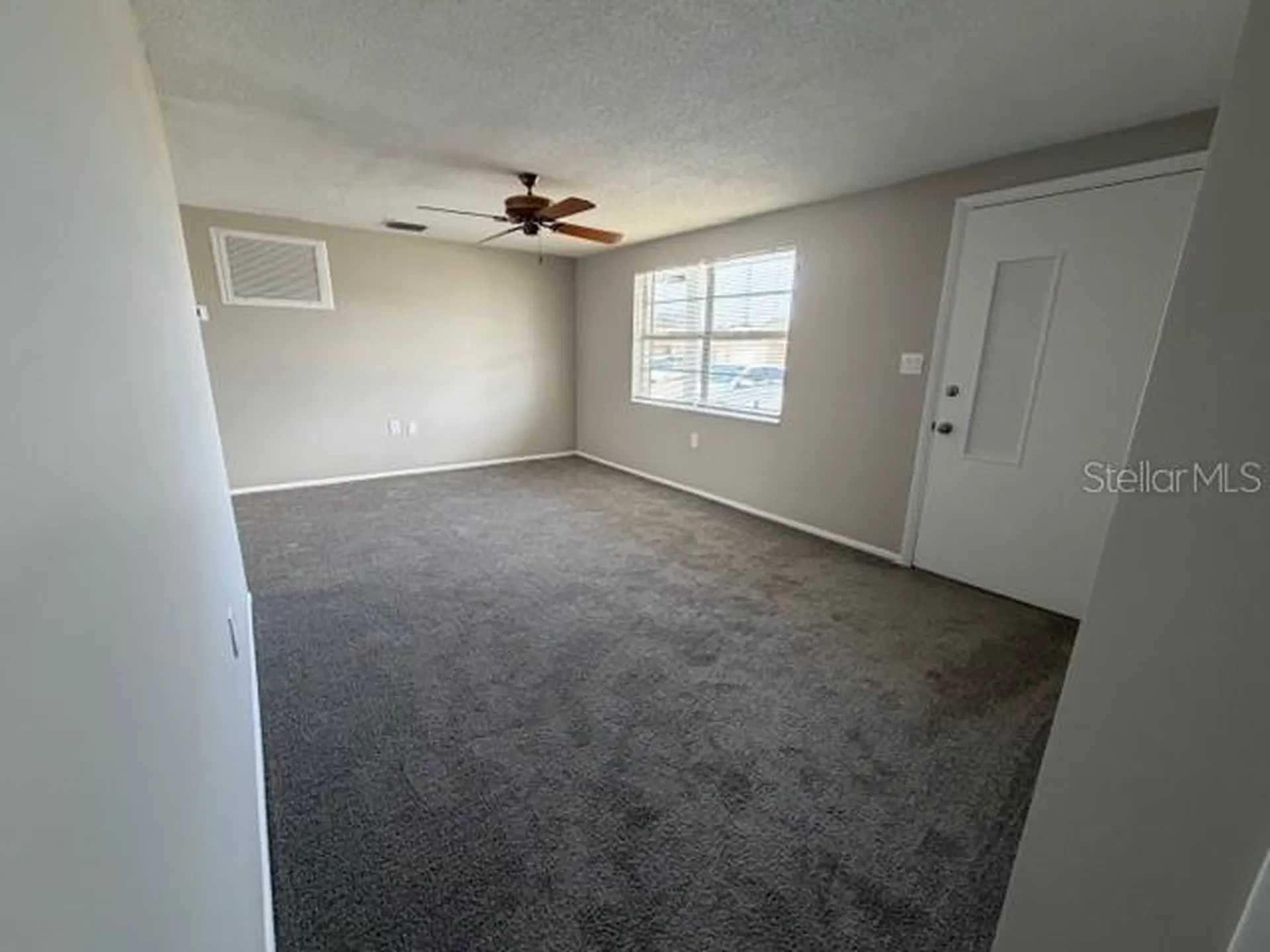 3220 Huntington Road Holiday FL 34691