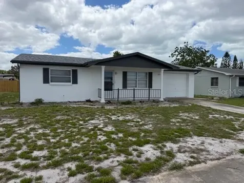 3220 Huntington Road Holiday FL 34691