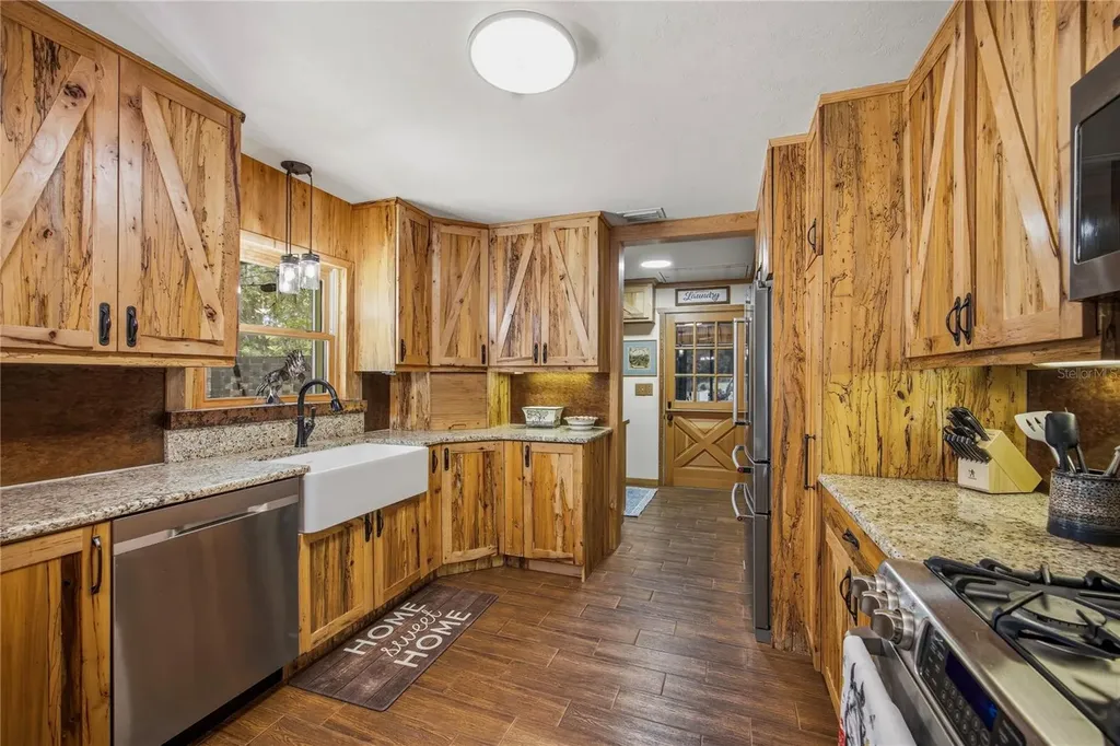9004 NW 226th Street Alachua FL 32615