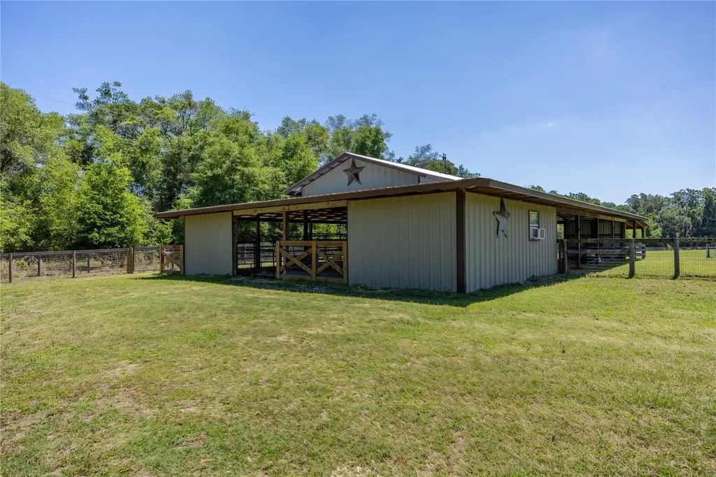 9004 NW 226th Street Alachua FL 32615