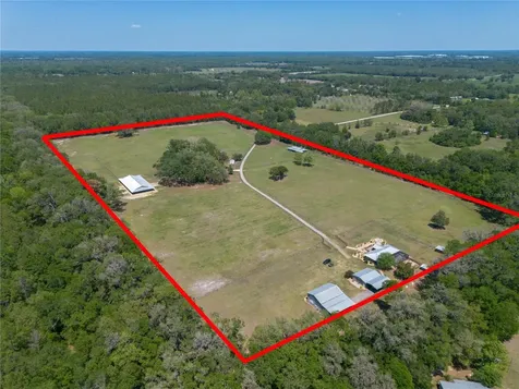 9004 NW 226th Street Alachua FL 32615