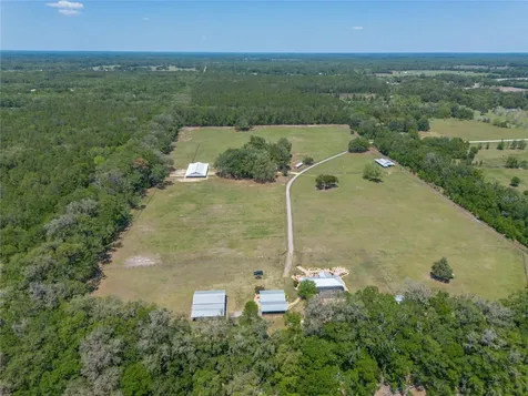 9004 NW 226th Street Alachua FL 32615