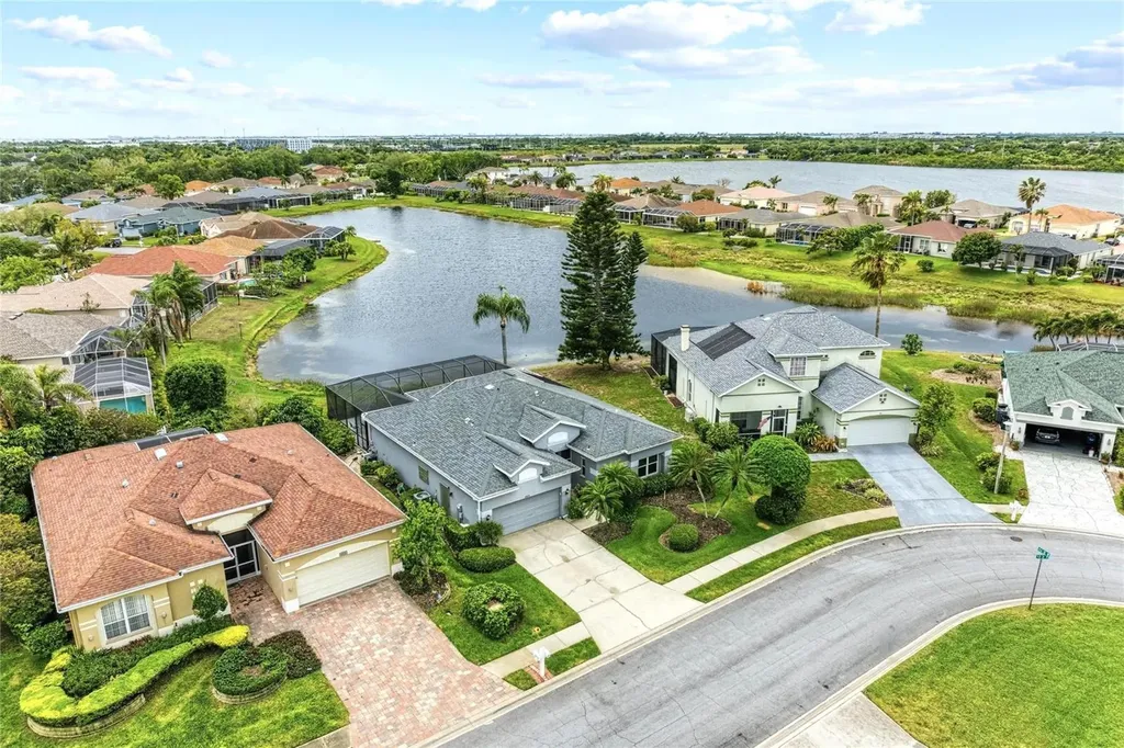 4514 50th Drive W Bradenton FL 34210