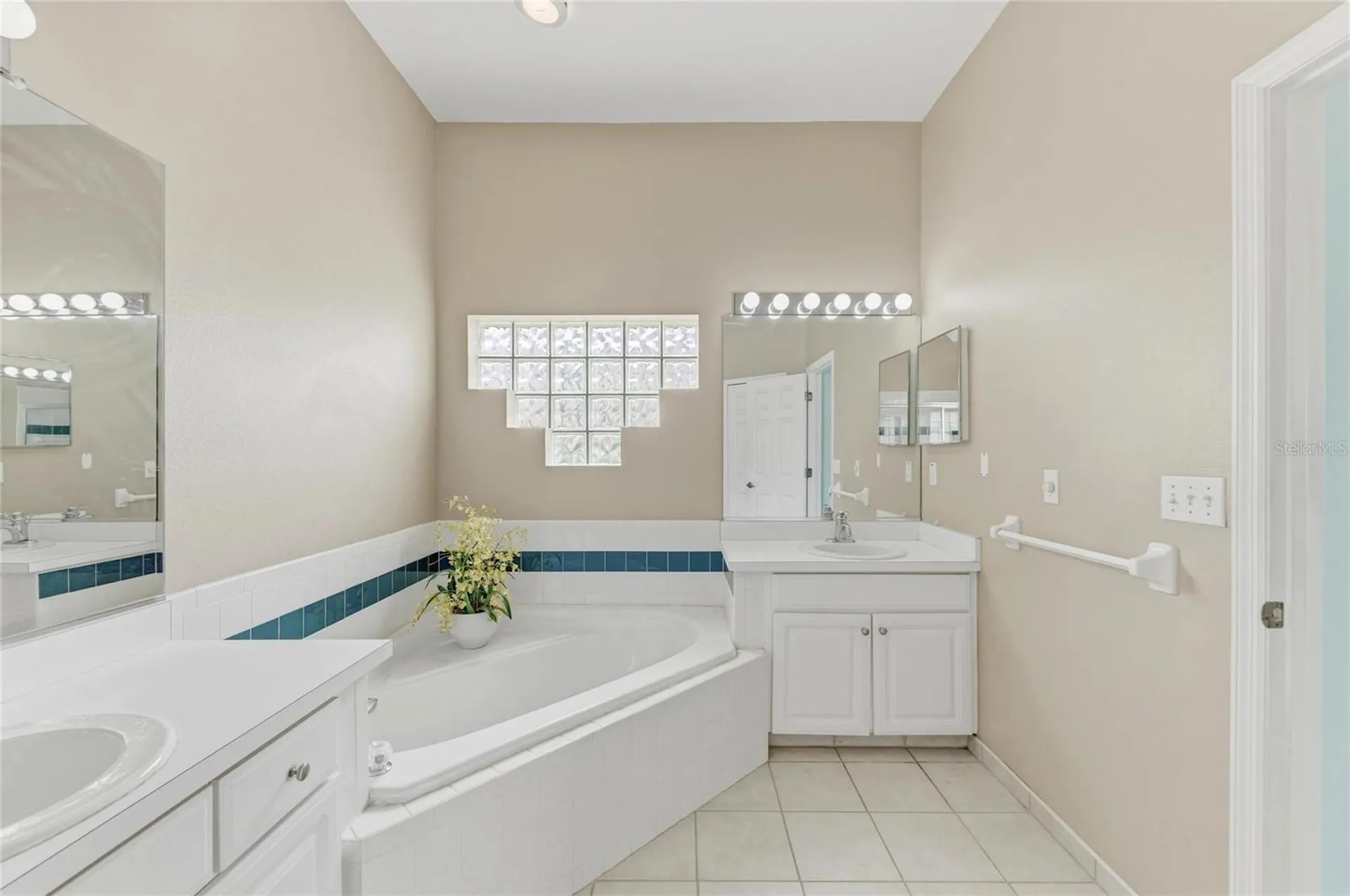 4514 50th Drive W Bradenton FL 34210